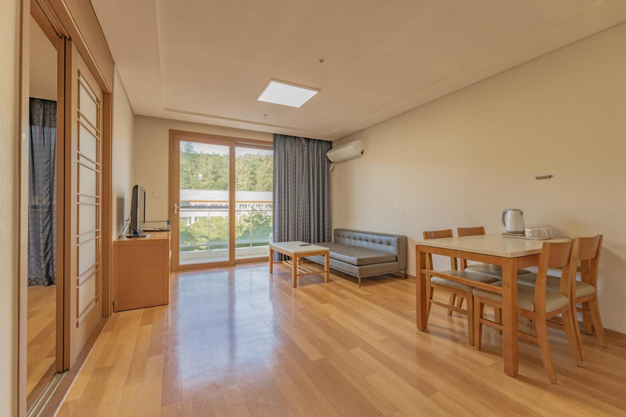 Sono Belle Gyeongju Hotell Rum bild