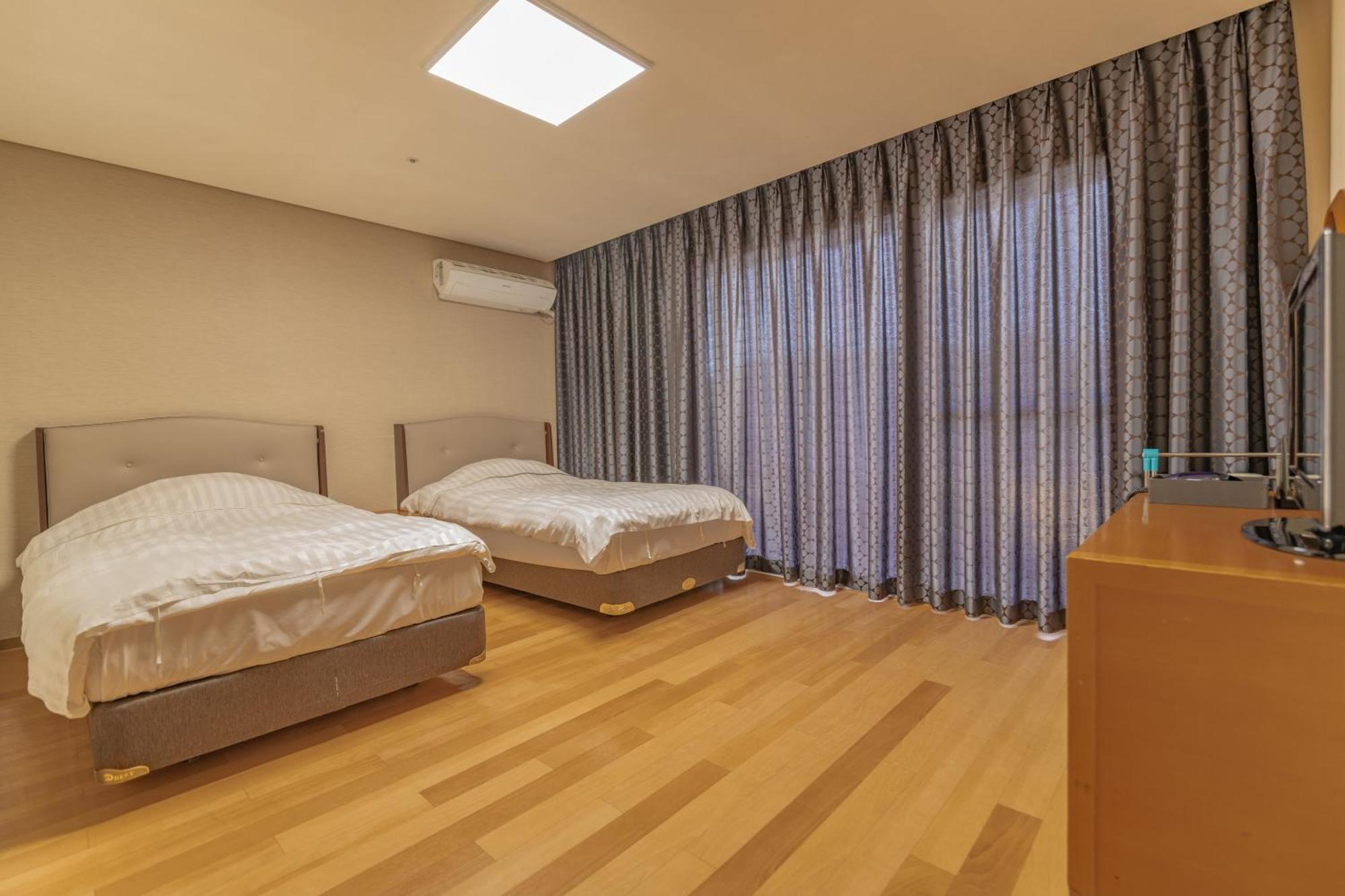 Sono Belle Gyeongju Hotell Rum bild