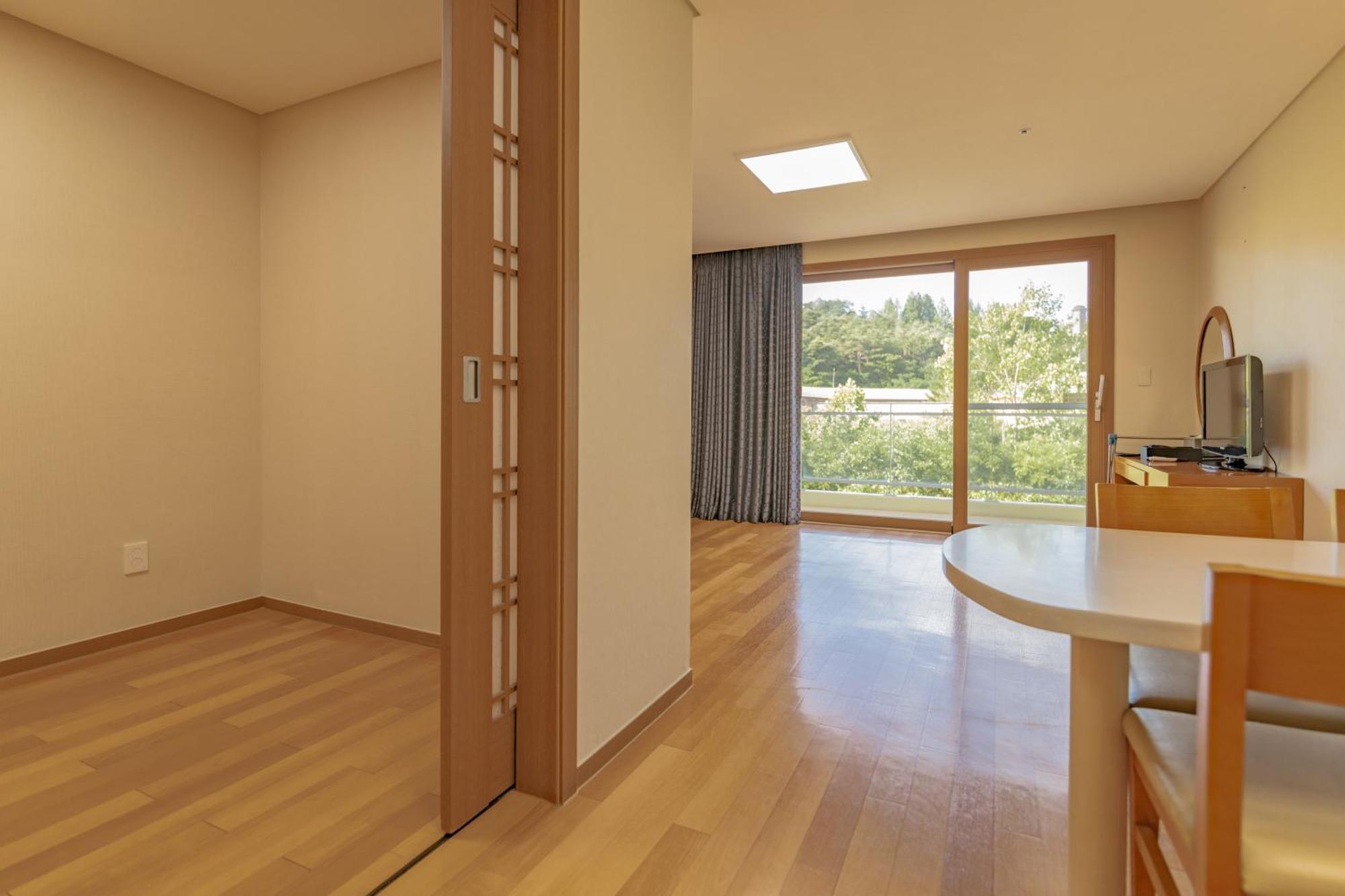 Sono Belle Gyeongju Hotell Rum bild